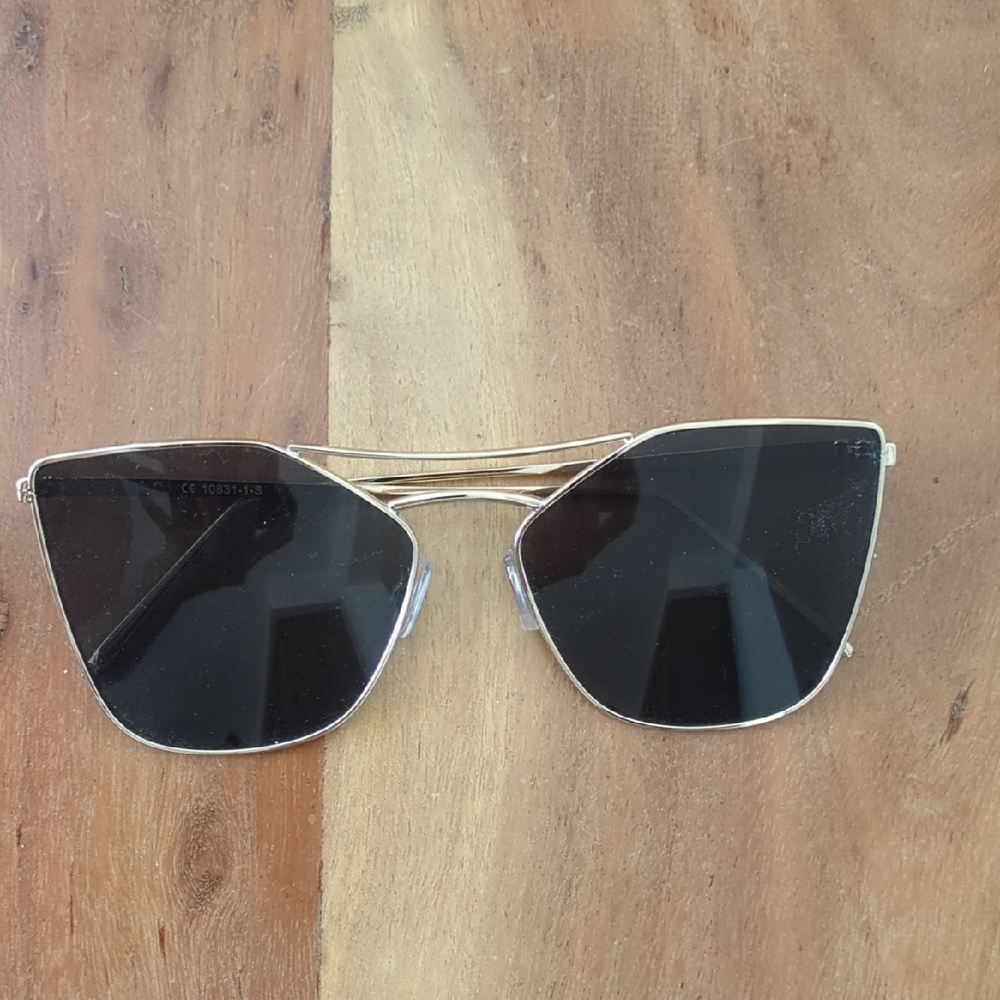 Urban Outfitter Sunglasses